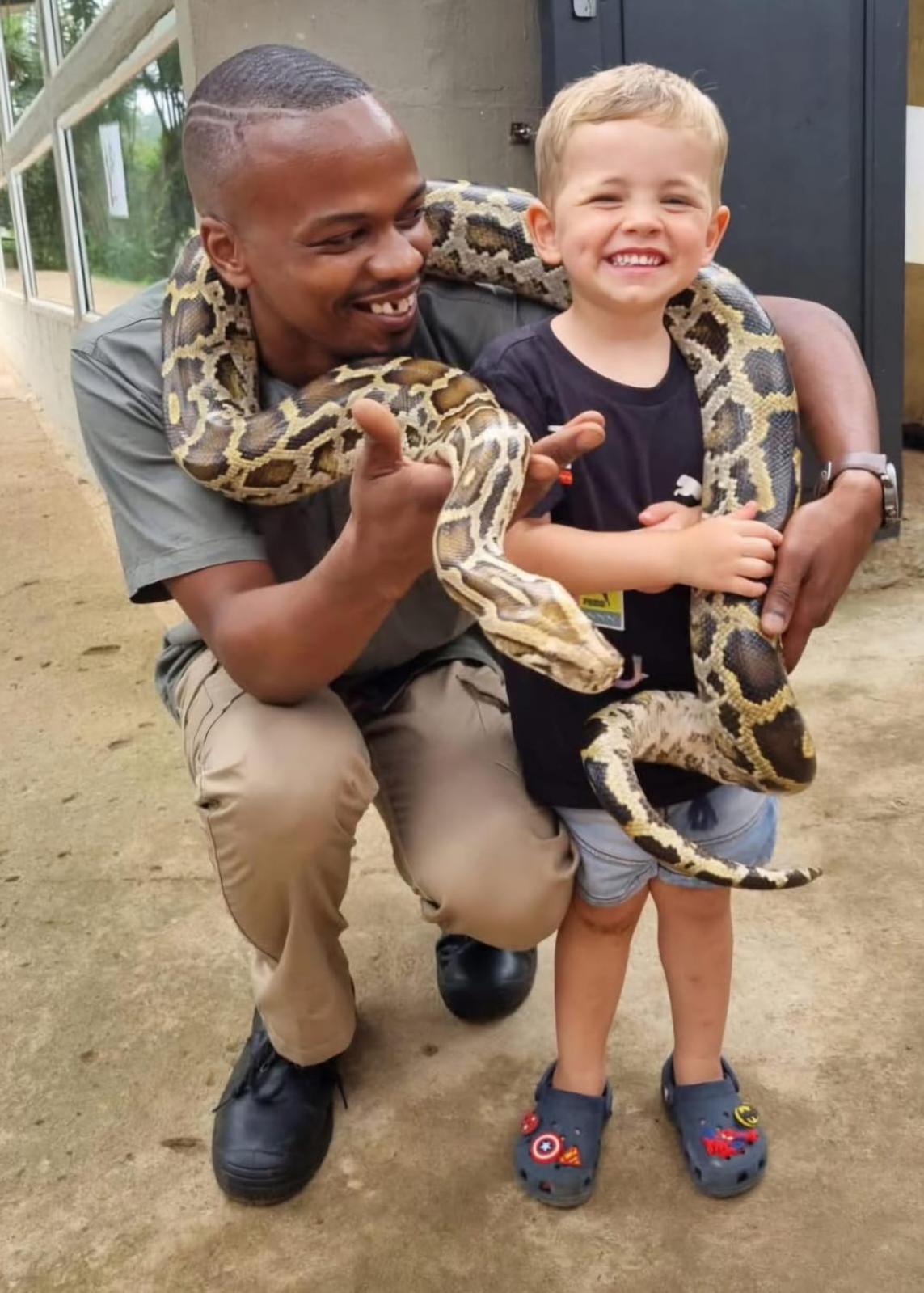 فيلا Phezulu Safari Park Botha's Hill المظهر الخارجي الصورة